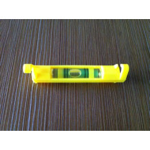 Línea de plástico amarillo Nivel de 7001001